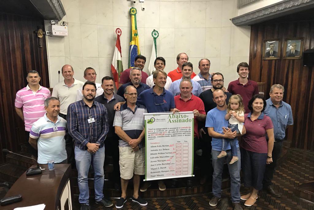 XXII- Entrega do abaixo assinado e assinatura dos termos de compromisso