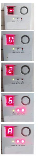 Funcionamento e Alarme: Ao ligar o equipamento na tomada, o equipamento emitirá um som tipo bip duas vezes,e o led de alarme irá piscar duas vezes e no display aparecerá a grafia - que se manterá