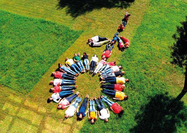 06 ESTRATÉGIA NACIONAL DE EDUCAÇÃO AMBIENTAL 2020 COMPROMISSO ENEA2020 Estabelecer um compromisso colaborativo, estratégico e de coesão na construção da literacia ambiental em Portugal