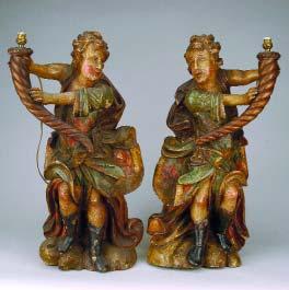 168 "ANJOS CANDELÁRIOS", par de esculturas em madeira policromada, portugueses, séc. XVIII, restauros, faltas e defeitos Dim. - 66 cm 3.600-5.