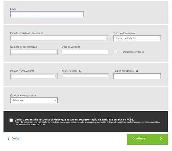 Passo 2: dados dos sócios (pessoas singulares) Seguidamente,