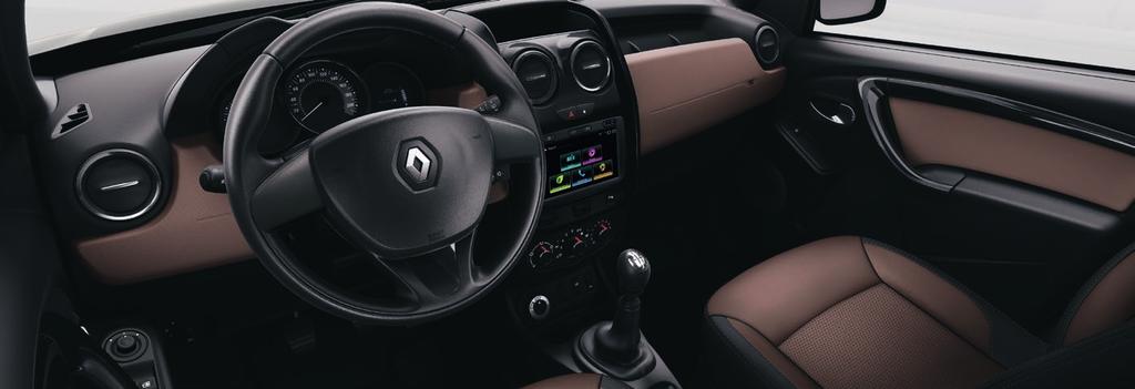 Inovador por fora e por dentro Dentro do Renault Duster, tudo foi pensado para uma perfeita condução.