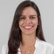 Professores Drª. Grace Ladeira Garbaccio Advogada, administradora, Sócia do Escritório Ricardo Carneiro Advogados Associados.
