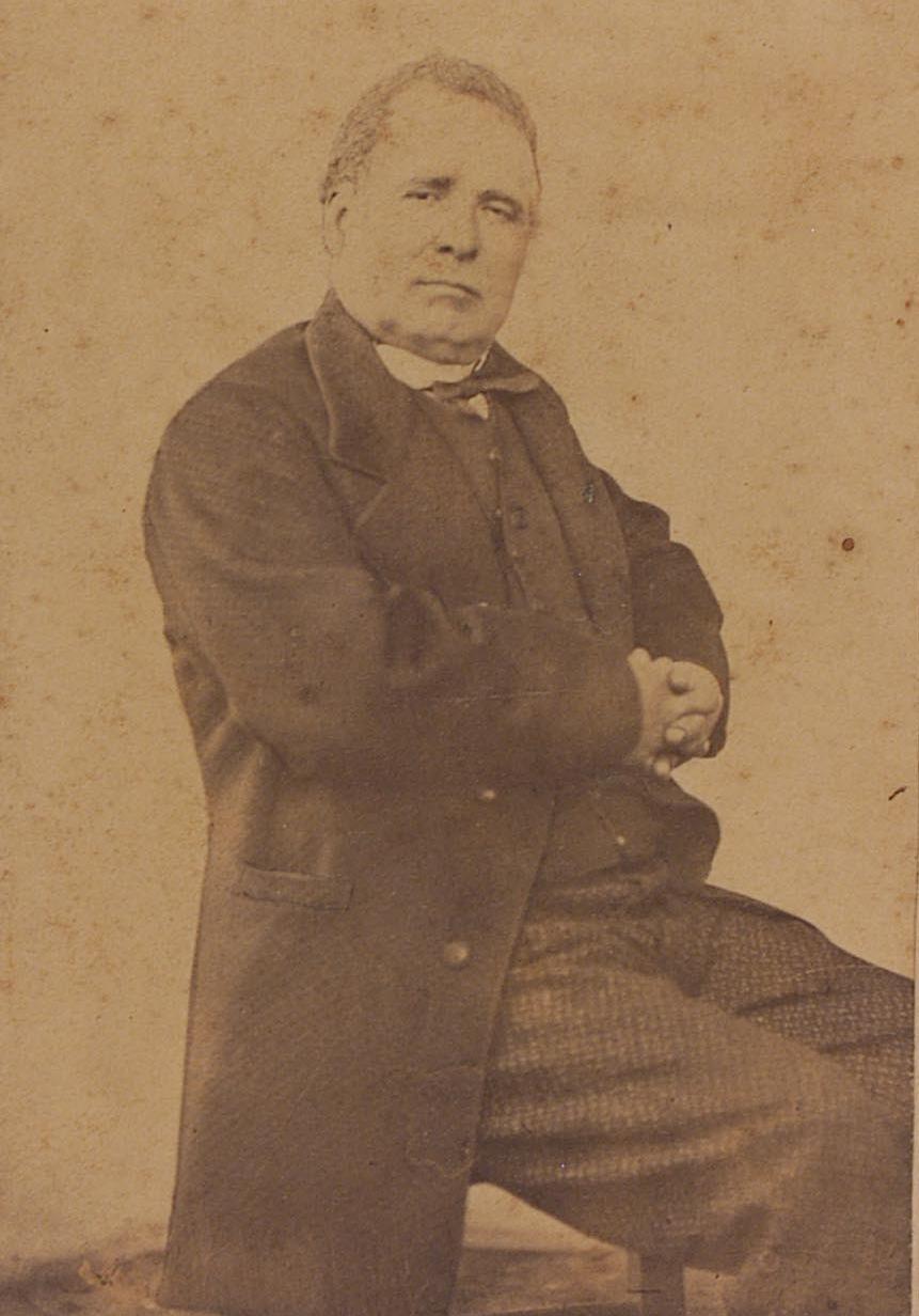 António Gaspar Pinheiro, nasceu em Reguengos em 30 de Junho de 1815 e faleceu em Aldeia