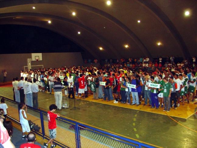 Foto: Danielle Tavares As Primeiras Olimpíadas da Unemat propiciaram a acadêmicos, docentes e funcionários dos diferentes campi da Universidade a integração social, por meio do esporte, educação e