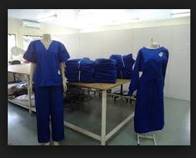 Rouparia Serviço terceirizado ou não, cabendo à Equipe de Enfermagem o bom uso e controle das roupas,