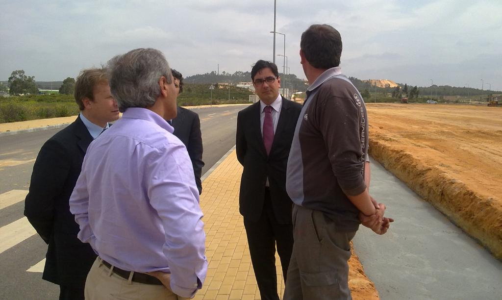 Foi feita uma apresentação global do projecto dos Parques de Negócios do Vale do Tejo, das suas características, vantagens e qualidade diferenciadora.