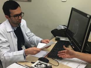 Hoje, com 27 anos e formado em medicina, Dr. Gustavo Leobas passou no concurso para Especialização em neurocirurgia, no Hospital do Servidor Estadual de SP.