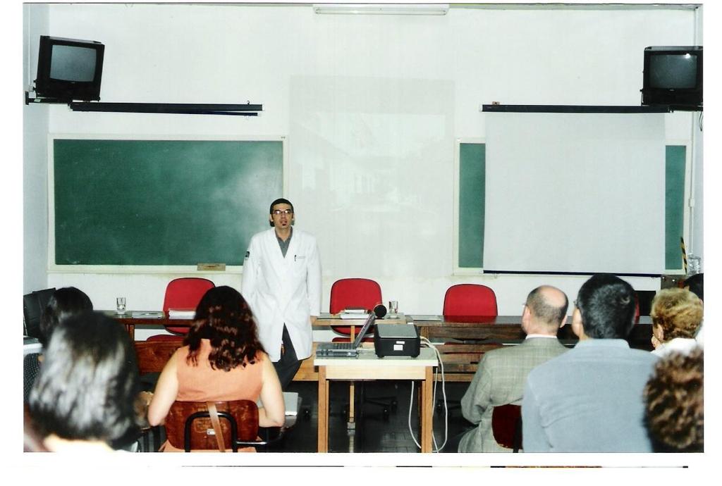 Nome: ANGELO GIUSEPPE RONCALLI DA COSTA OLIVEIRA Nível: Doutorado - defesa em 13/12/2000 Orientador: Nemre Adas Saliba Banca: Profa. Dra. Nemre Adas Saliba - Orientadora (FOA/Unesp) Prof. Dr. Antonio Carlos Pereira (FOP/Unicamp) Prof.