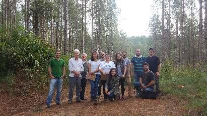 07 Atividade e Visita dos Alunos do SENAC Alunos, Professor e Colaboradores da Manoel Marchetti Nestes meses de junho e julho/17 recebemos a visita de alunos do SENAC - Serviço Nacional de