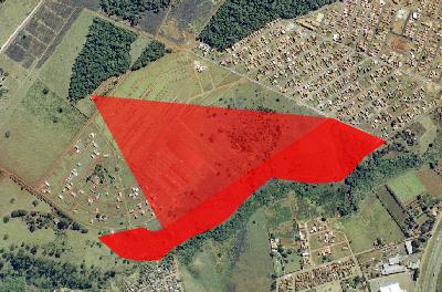 Edição de shapefile Apontar o cursor na posição de criação de vértice e clicar com