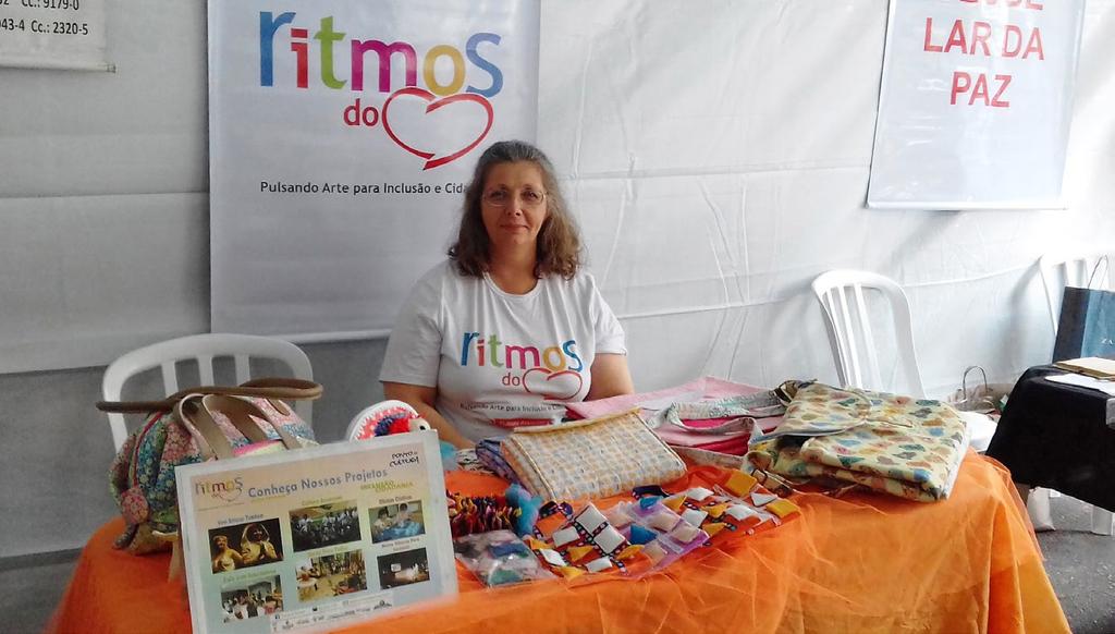 EVENTOS Arte Pra Ser Feliz CAPACIDADE DE ATENDIMENTO: Evento aberto ao público, realizado no Parque Linear RECURSOS HUMANOS: 04 artistas educadores ABRANGÊNCIA TERRITORIAL: Município de