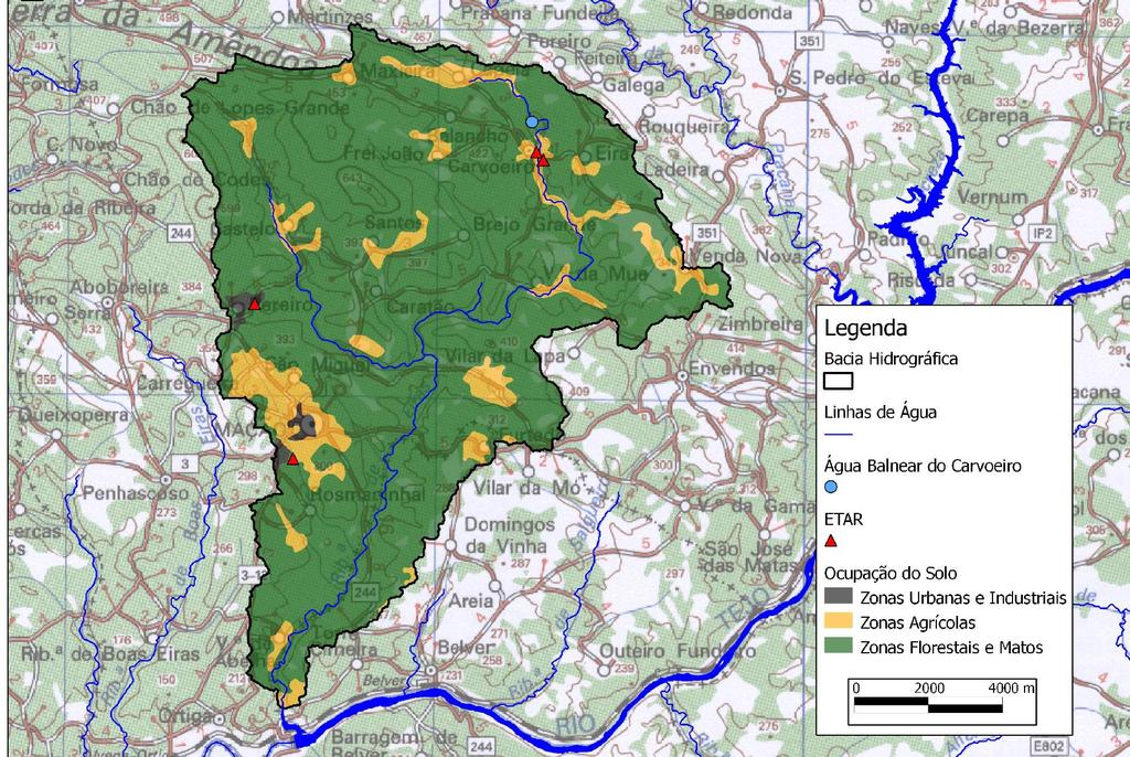 Descrição da Bacia de Drenagem O uso do solo na bacia de drenagem desta água balnear é principalmente florestal, com zonas agrícolas localizadas especialmente ao longo do curso de água.