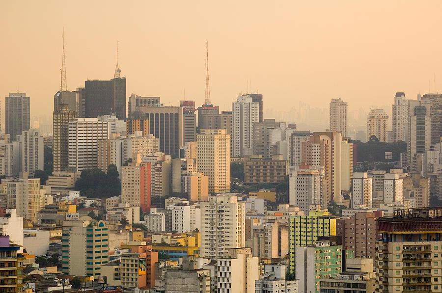 um local e período de tempo definidos Combinação de