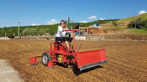 Empoderamento Mulheres Protagonistas de seus Negócios Destacando Café Vida-Negócios Investir em Mulher Investir Mundo Melhor Mulheres agentes de