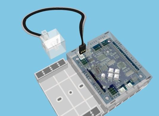 Os cabos são fixados aos conectores do sensor / LED / campainha, localizados na placa, conforme mostrado abaixo.