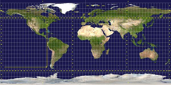 Sistema UTM O Sistema Universal Transverso de Mercator (UTM) é baseado na projeção cilíndrica transversa proposta nos EUA em 1950 com o objetivo de abranger todas as longitudes.