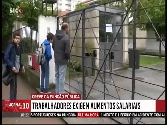 função pública - Duas escolas encerradas no Porto
