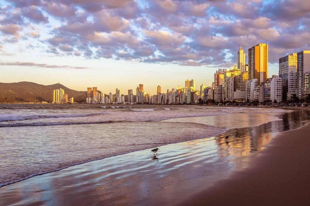 Balneário Camboriú O MELHOR LUGAR PARA SE