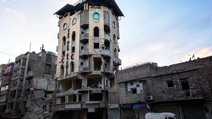 SÍRIA, 2016 Ninguém quer morar próximo a um hospital em Alepo Um hospital de Aleppo, Síria.