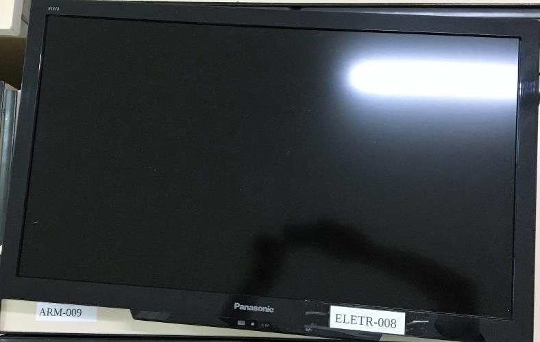01 TV LCD 32 Pol.