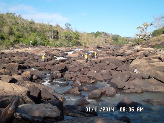 Ponto critico inundado.