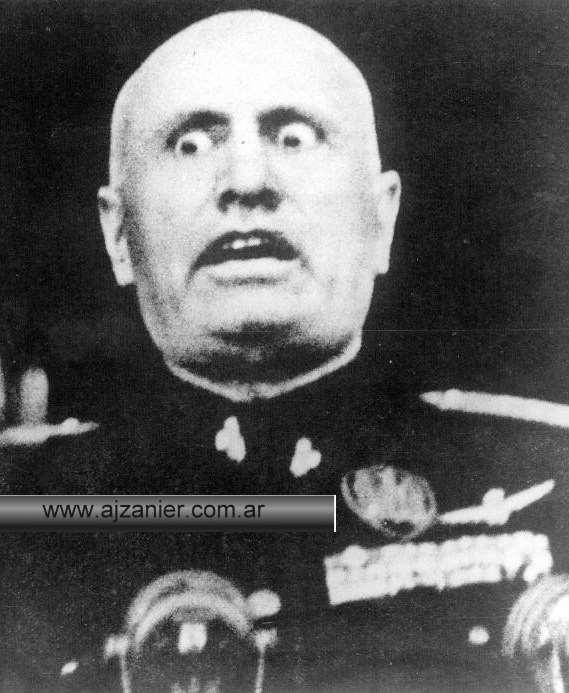 Mussolini oficializa-se como ditador Duce Congresso passa a ser fascista, devendo acatar decisões do Duce Cria a OVRA (polícia fascista),