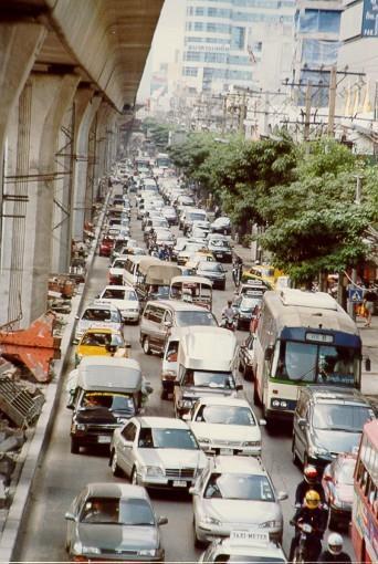 TRANSPORTES A Única verdade com relação ao transporte: não importa o que se