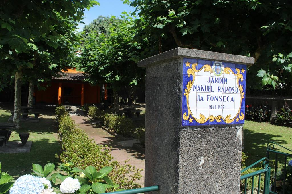 09 Parque Infantil adaptado e requalificação do Jardim Manuel Raposo da Fonseca, Candelária 50.