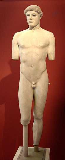 EFEBO, escultura em mármore, de Kritios, 480