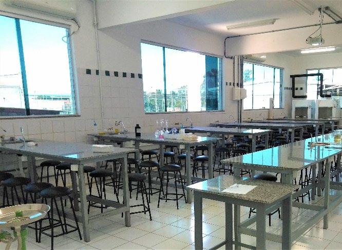 As avaliações externas são realizadas pelo Ministério da Educação (MEC) e pelo Instituto Nacional de Estudos e Pesquisas Educacionais Anísio Teixeira (INEP), constituem-se por visitas in loco de