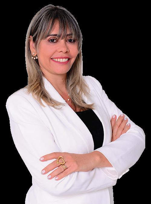 Luciana Borges Sua missão de ajudar as pessoas a conquistarem sua liberdade e serem felizes através do resultado que procu ram para emagrecer com a sua experiência profissional, já atendeu pessoas