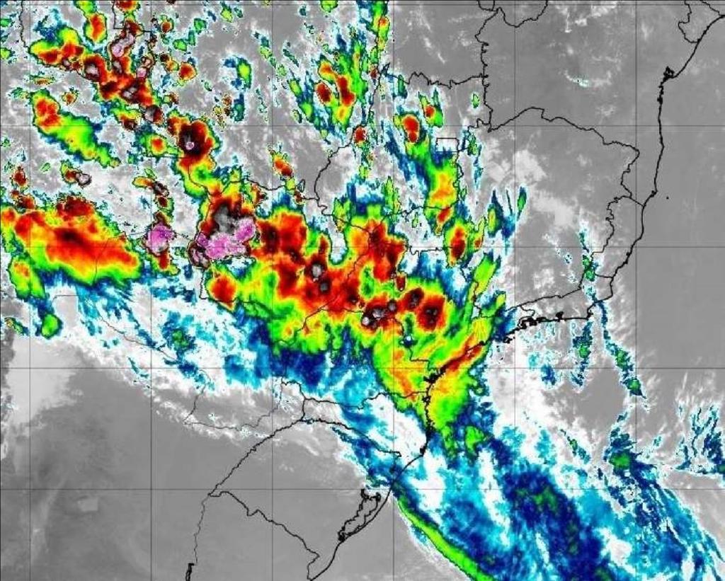 DESCRIÇÃO O evento que ocorreu entre 17 e 19 de novembro de 2018 na área de atuação da Energisa MS foi causado por um sistema frontal atuando no estado do Mato Grosso do Sul associada a uma banda de