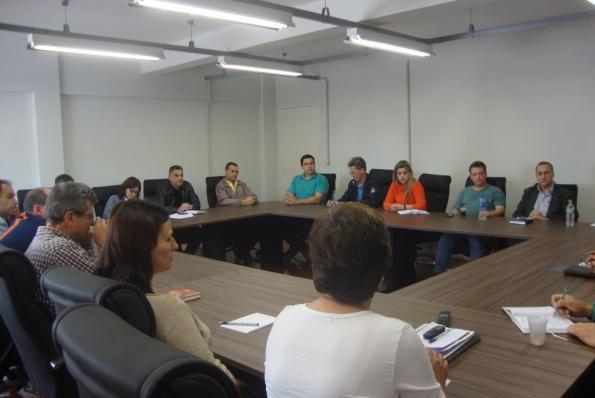 Universidade Federal de Santa Maria. Sexta-feira, 13 de outubro de 2015.