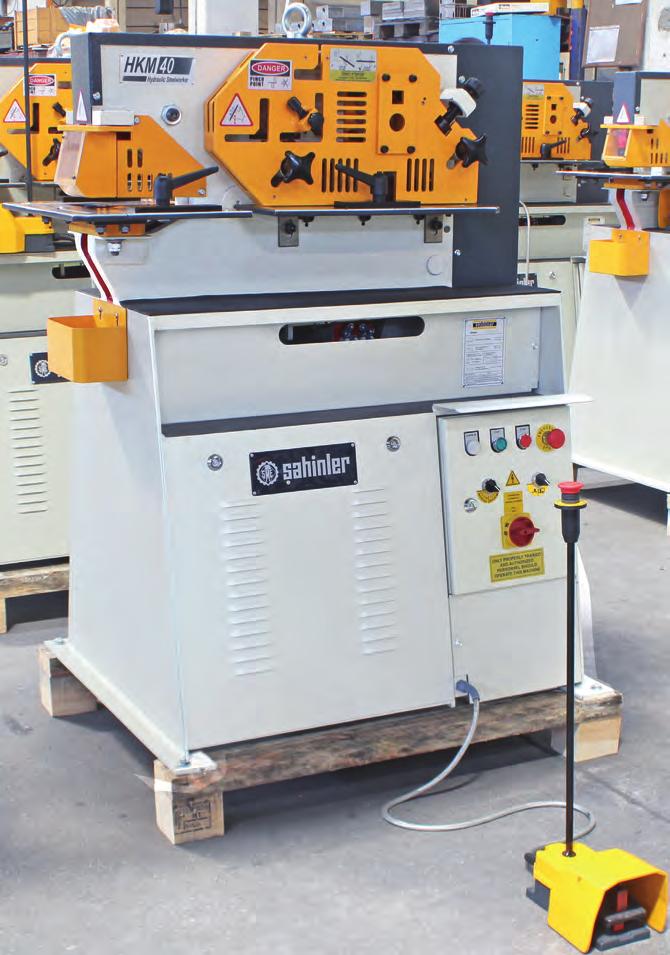 distance Central lubrication ystem Four individual workstation on the machine - Ø22 mm punch and die and standard punching tools - Steel solid round and square bar cutting blade t - Angle