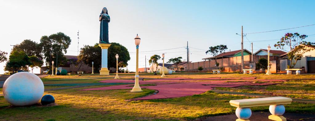 Lunardelli Categoria Cidades Publicado em 25/03/2019 Praça de Santa Rita - A CAPITAL DA FÉ Lunardelli, localizada na região Norte do Paraná, no Vale do Ivaí, teve sua emancipação política em 1979.