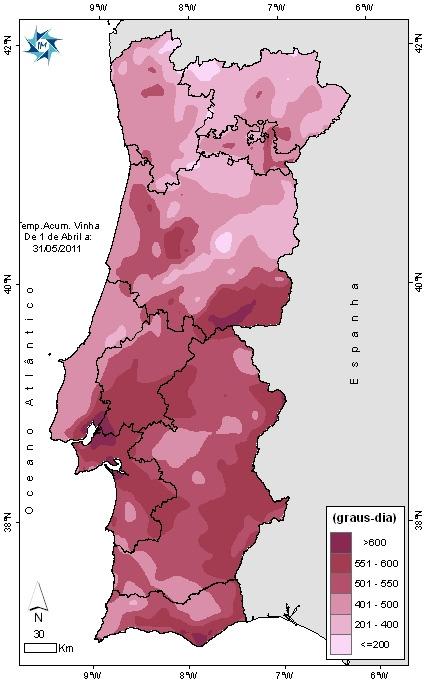 3.2 Temperaturas acumuladas para a cultura da Vinha 4 Na Figura 7, apresenta-se a distribuição espacial da temperatura acumulada para a vinha entre 01 de abril e 31 de maio de 2011, para Portugal