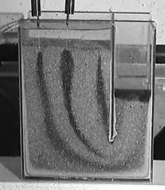Entrada de água H Saída de água Figura 6 Esquema da cortina de contenção.