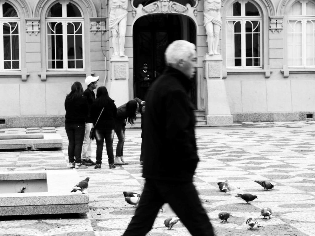 Liberdade, localizado na Praça Generoso