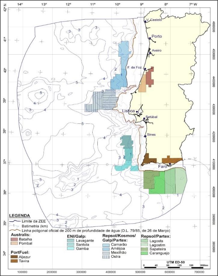 Quadros resumos dos contratos de concessão para as bacias do Algarve, Alentejo e Peniche; Preparação e submissão à tutela de diversas informações sobre a situação da prospeção e pesquisa de petróleo