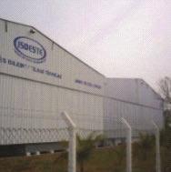 1983 A Isoeste é fundada em Itumbiara, Goiás, como uma pequena fábrica de caixas térmicas,