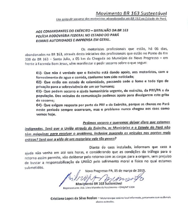 pavimento, este trecho inviabilizou o nosso trabalho, que já estava difícil com o frete baixo e o tempo que ficamos parados na rodovia, reclamaram para a Polícia Rodoviária