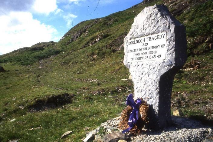 A grande fome da Irlanda" Anos de fome na Europa central e Irlanda batata era a base