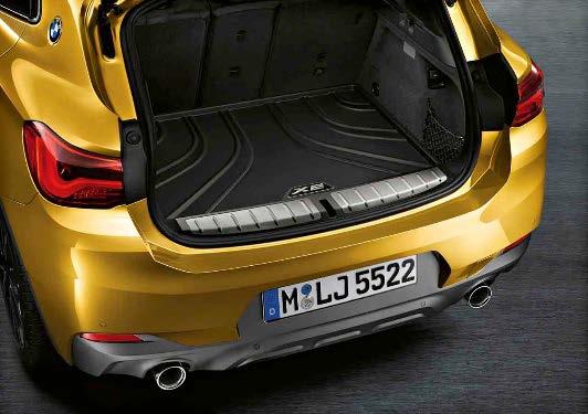 203 O tapete de borracha para o porta-malas possui ajuste perfeito ao BMW X2. Impermeável. Design elegante com uma aplicação em aço inoxidável de alta qualidade (X2). Material antiderrapante.