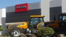 agrícolas Valtra/AGCO (15 lojas) Principais benefícios aos clientes Economia de aproximadamente 30% em contratos com manutenção Garantia de