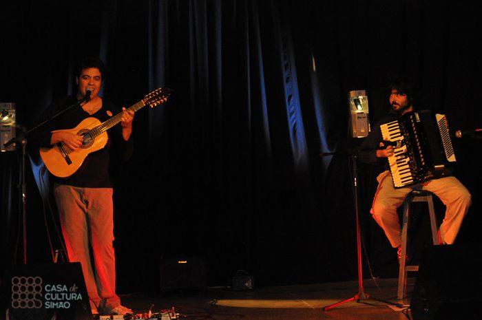 Curso de Formação de Atores da Casa de Cultura Simão, coordenado pela professora e atriz Roberta Rodrigues e o professor e ator Marco Andrade (continuação).