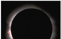 CROMOSFERA Pode ser vista somente durante um eclipse solar total, em que a Lua oculta