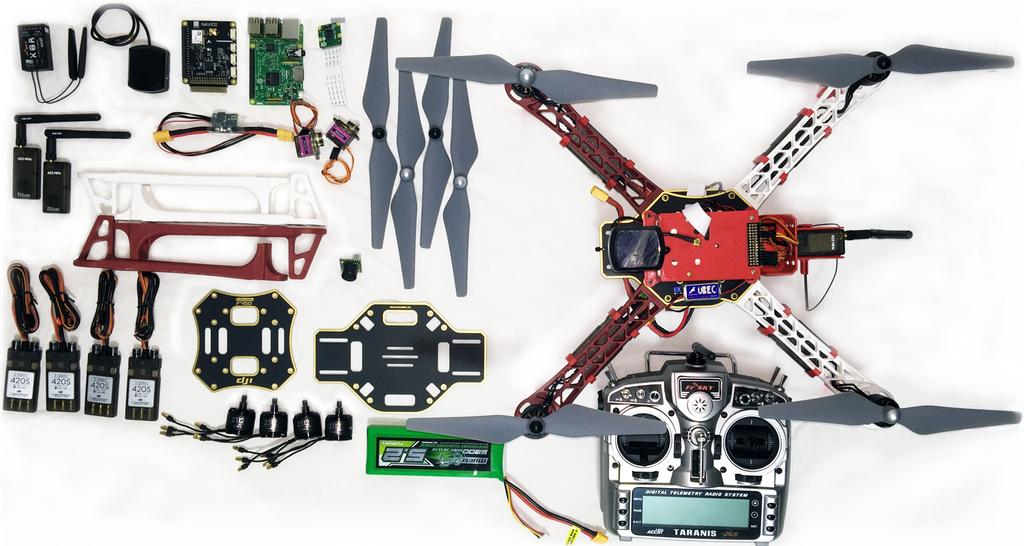 Resultados Obtidos VANT Real Figura: Componentes necessários e um dos cinco quadricópteros montados usando as