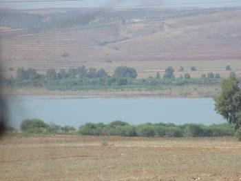 de clima ameno, envolventes da bacia mediterrânica,