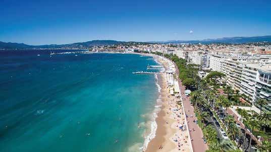 Estrutura de 11 mil m² beira mar na cidade de Cannes Curso de francês de segunda a